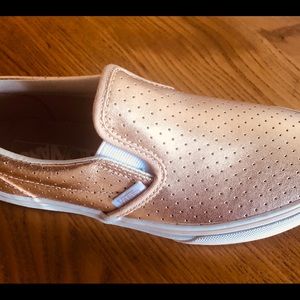 VANS slip on metallic pink gold sneaker kids woman